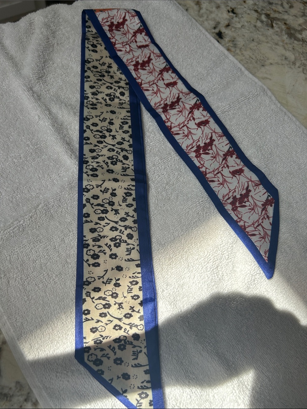 Reversible Silk Scarf Twilly in Blue, Cream, Red